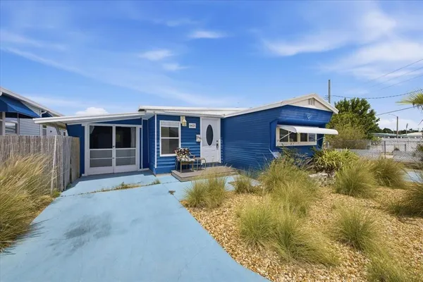 $119,999 | 6621 Kansas Street, Bradenton, FL 34207