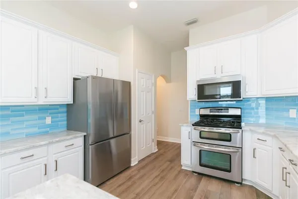 $599,900 | 7227 Colonial Lake Drive, Riverview, FL 33578