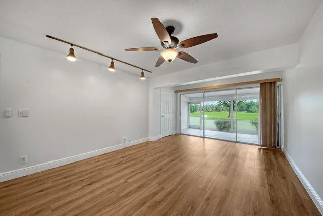 $1,950 | 1845 Northwest 18th Street, Unit 103, Delray Beach, FL 33445