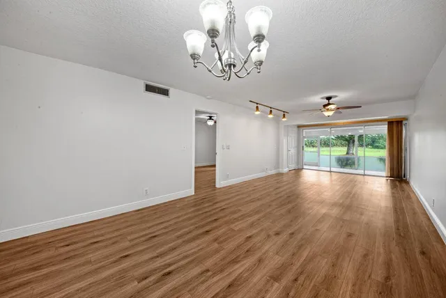 $1,950 | 1845 Northwest 18th Street, Unit 103, Delray Beach, FL 33445