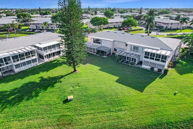 $1,950 | 1845 Northwest 18th Street, Unit 103, Delray Beach, FL 33445