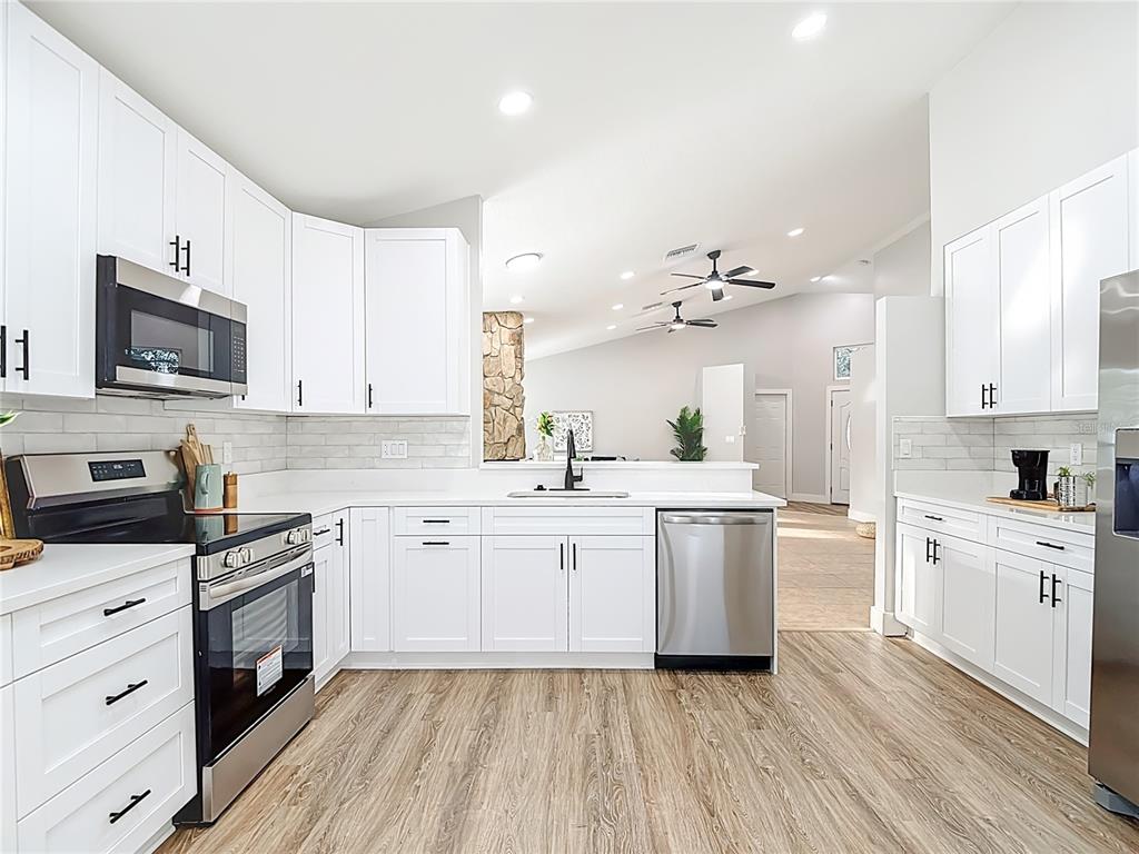 11306 Jim Court Riverview, FL 33569 - Photo 21 of 56