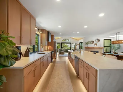 $2,395,000 | 3985 Syme Drive, Carlsbad, CA 92008