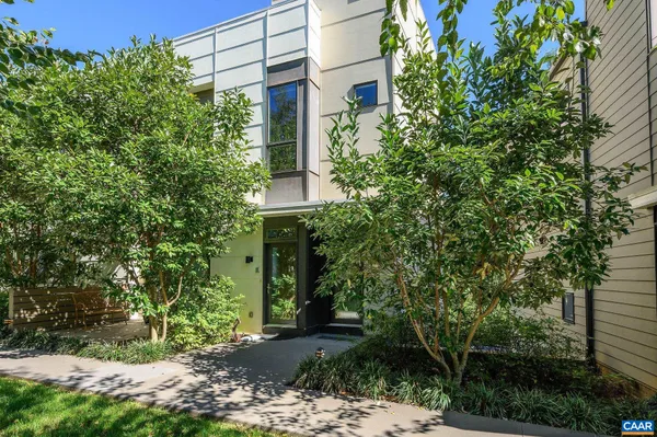 $695,000 | 1130 East High Street, Unit J, Charlottesville, VA 22902