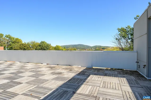 a view of an outdoor space with sitting space