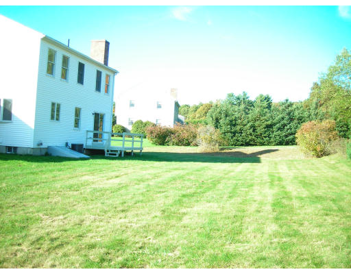7 Old Farm Road Palmer, MA 01069 - Photo 3 of 19 Gallery Image 3