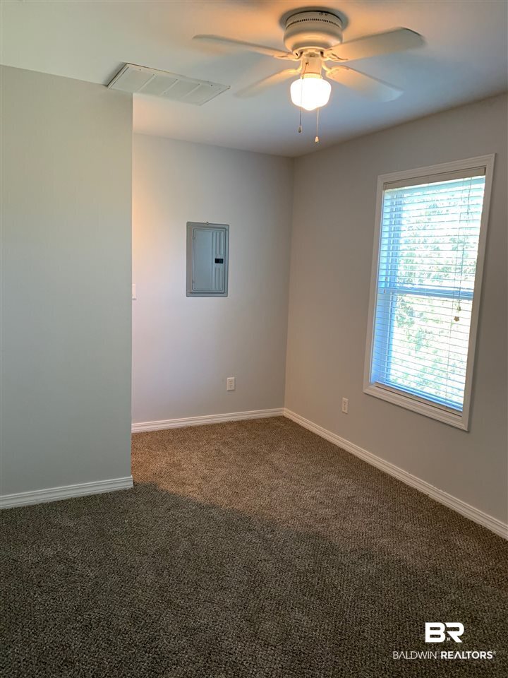 30947 Magnolia Street Elberta, AL 36530 - Photo 9 of 16 Office, sleeper sofa, crafts, sewing area