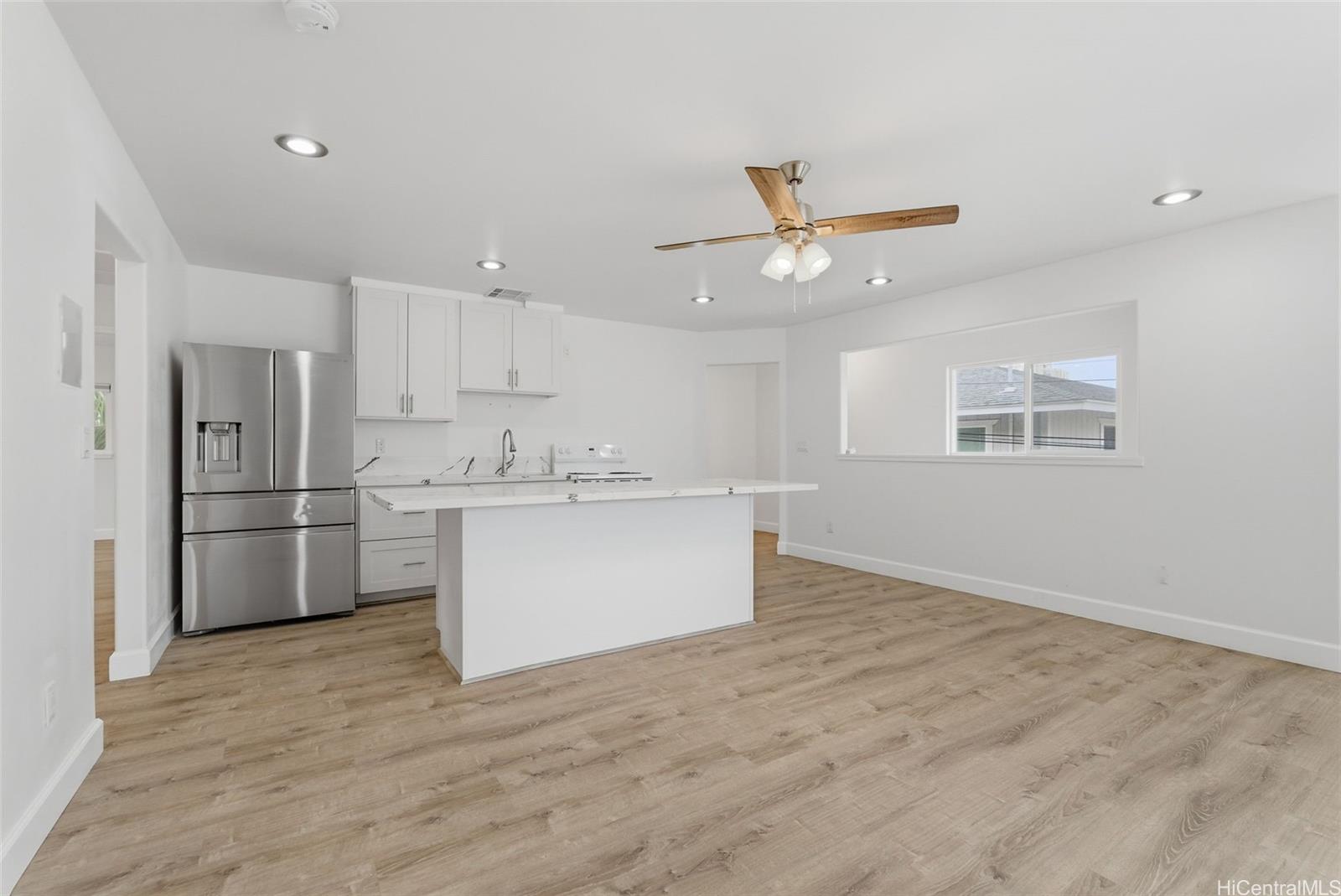 85-075 Waianae Valley Road, Unit B Waianae, HI 96792 - Photo 14 of 25 2nd level living/kitchen #2 (wet bar)