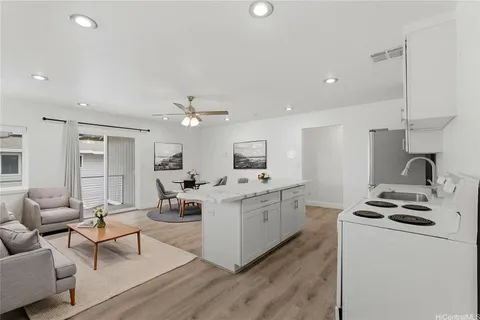 $899,000 | 85-075 Waianae Valley Road, Unit B, Waianae, HI 96792