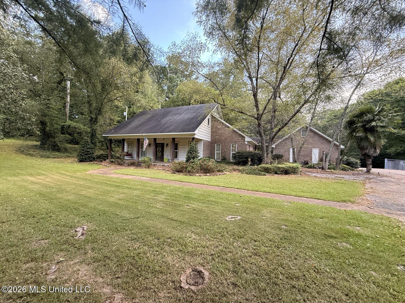 9739 Springridge Road Terry, MS 39170 - Photo 2 of 23 F78607CD-2637-4BF2-BC11-93093A91B432