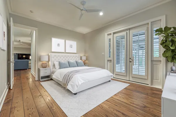 $4,945,000 | 22 East Shore Drive, The Woodlands, TX 77380