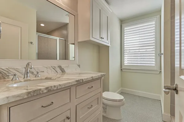 $4,945,000 | 22 East Shore Drive, The Woodlands, TX 77380