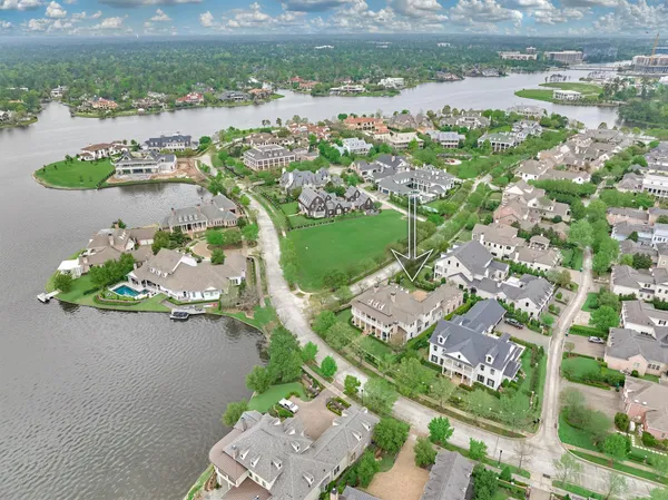 $4,945,000 | 22 East Shore Drive, The Woodlands, TX 77380
