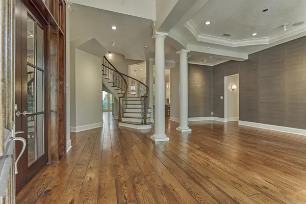 $4,945,000 | 22 East Shore Drive, The Woodlands, TX 77380