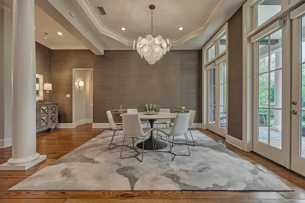 $4,945,000 | 22 East Shore Drive, The Woodlands, TX 77380