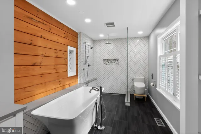 $6,000 | 972 Smithbridge Road, Glen Mills, PA 19342