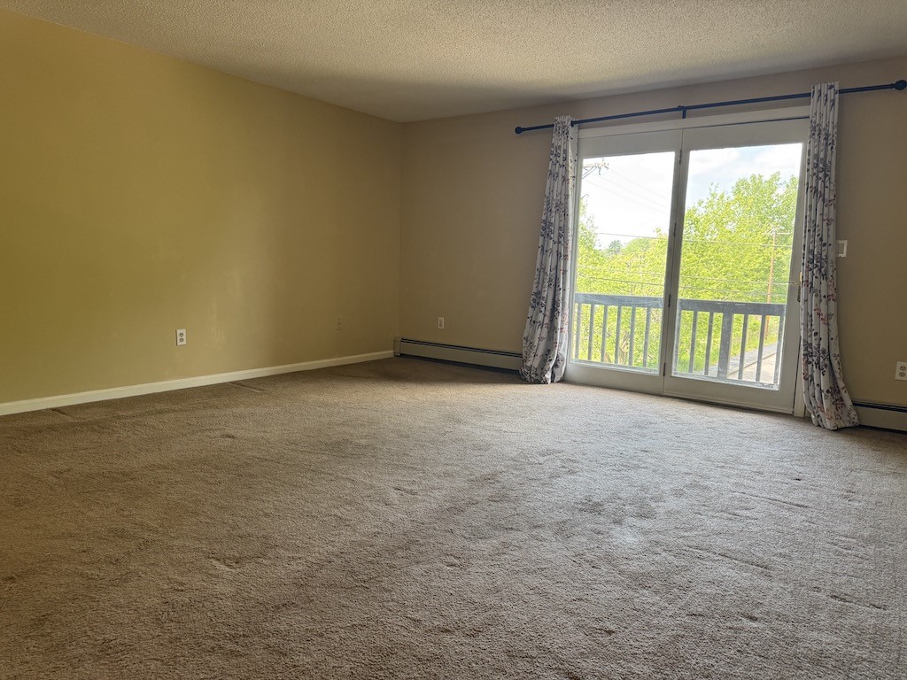 283 Privilege Street, Unit 4 Woonsocket, RI 02895 - Photo 8 of 21 Living Room
