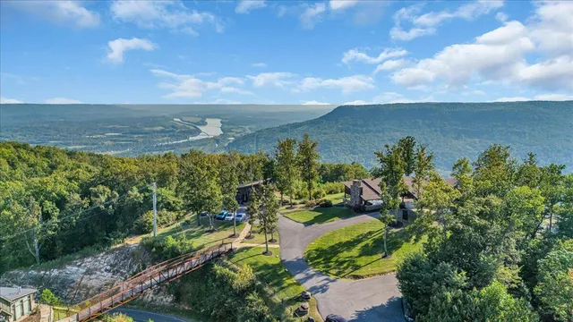 $49,900 | 260 Compass Drive, Jasper, TN 37347