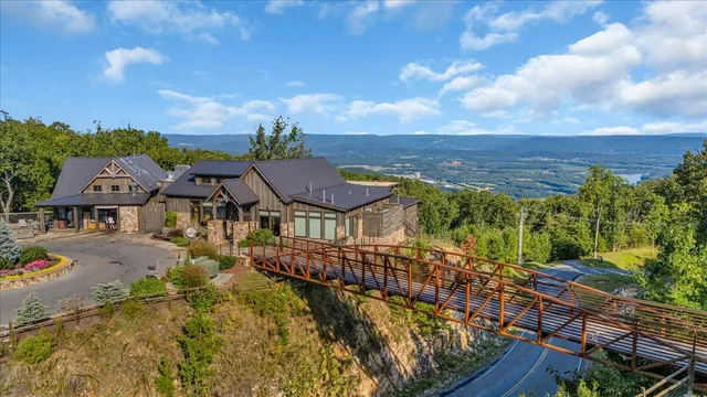 $49,900 | 260 Compass Drive, Jasper, TN 37347