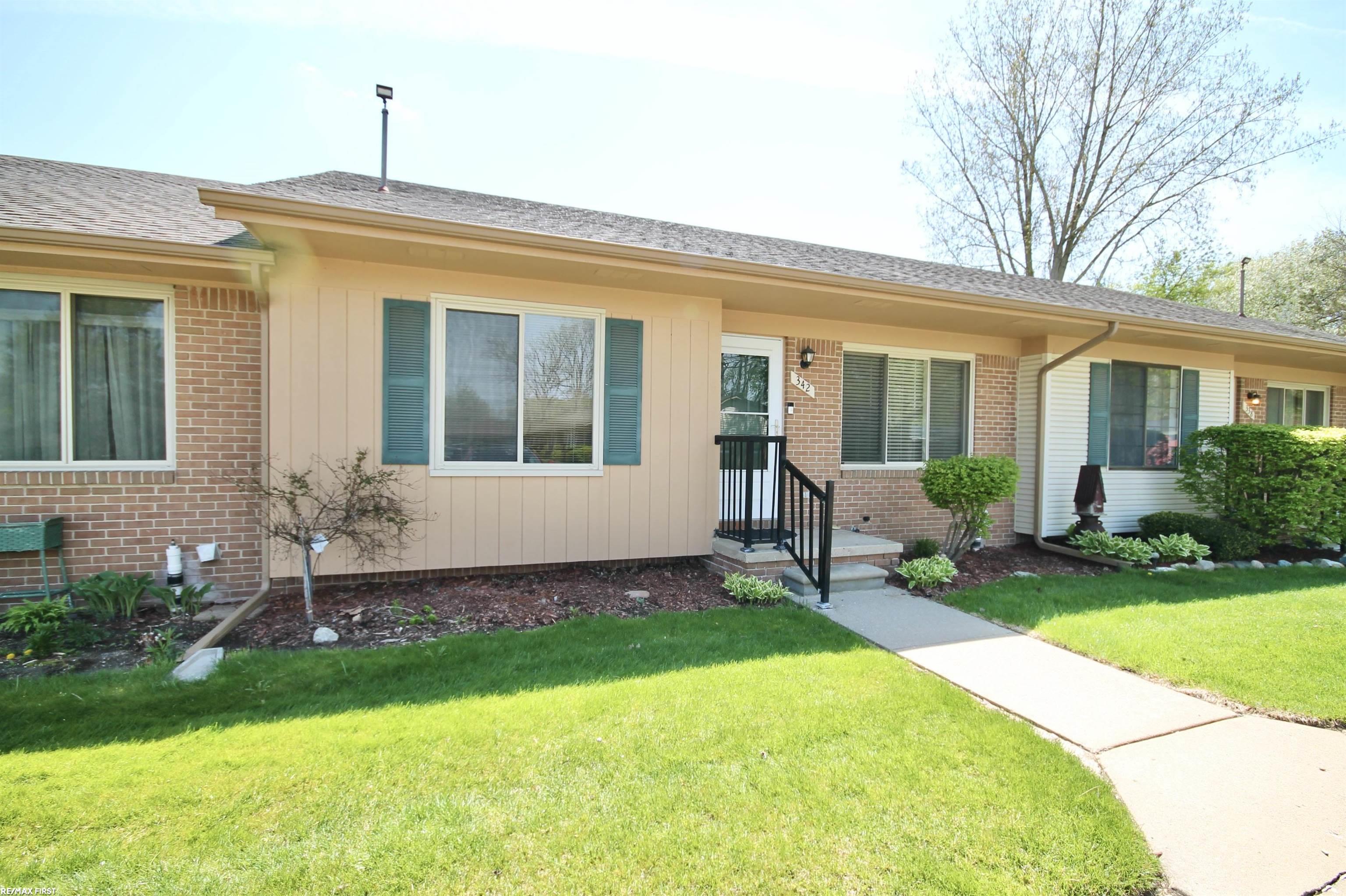 342 Fairgrove Street Romeo, MI 48065 - Photo 1 of 24