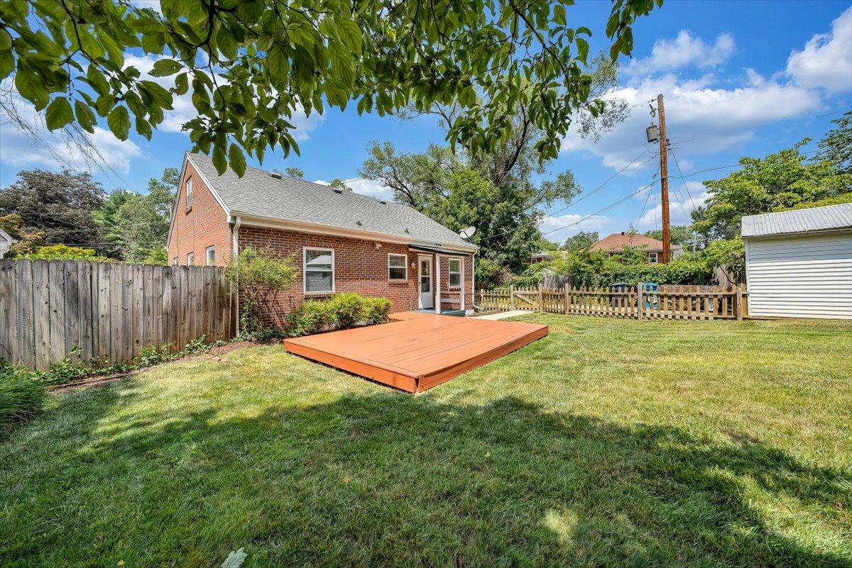 2014 York Road Southwest Roanoke, VA 24015 - Photo 8 of 38 THE EXPERIENCE IS REAL