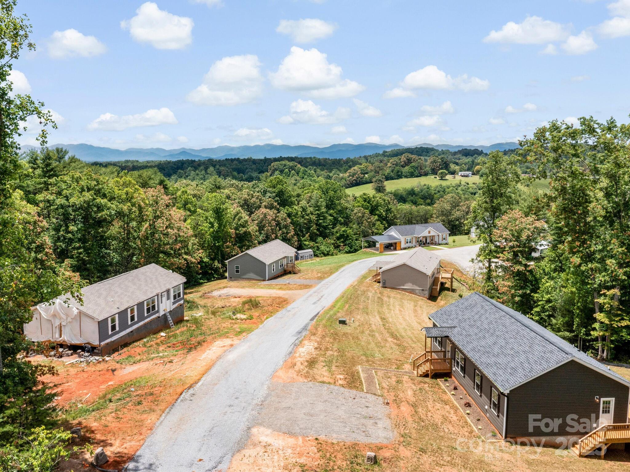 207 Walnut Br Road Weaverville, NC 28787 - Photo 30 of 33 Gallery Image 30