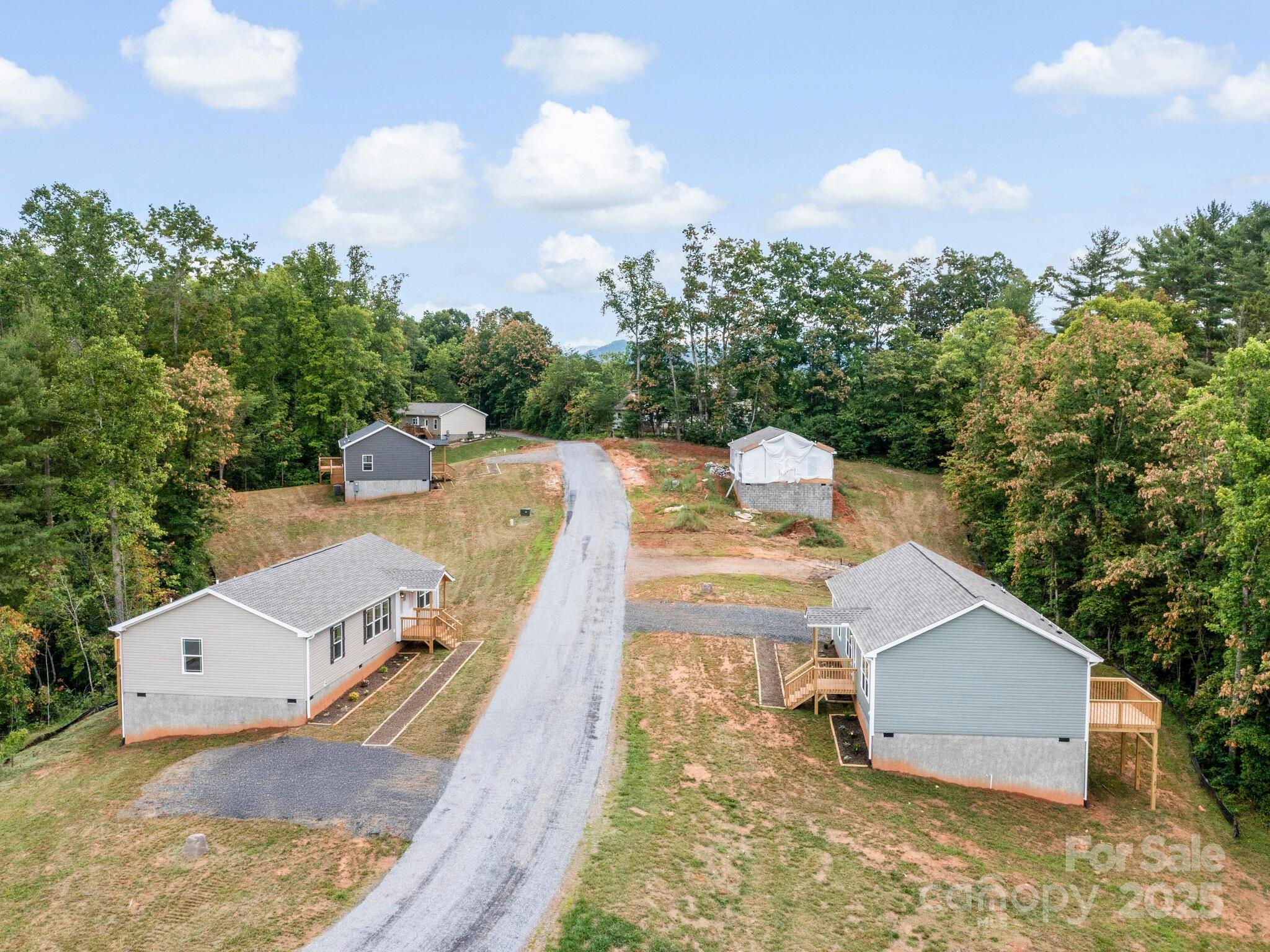 207 Walnut Br Road Weaverville, NC 28787 - Photo 32 of 33 Gallery Image 32