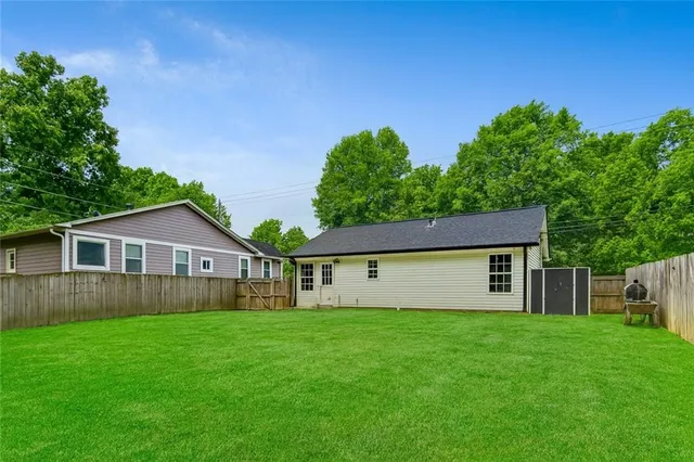 $205,000 | 54 Taylorsville Road, Aragon, GA 30104