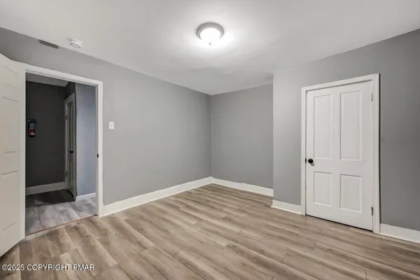 $1,450 | 128 East Broad Street, Unit 128B, Tamaqua, PA 18252