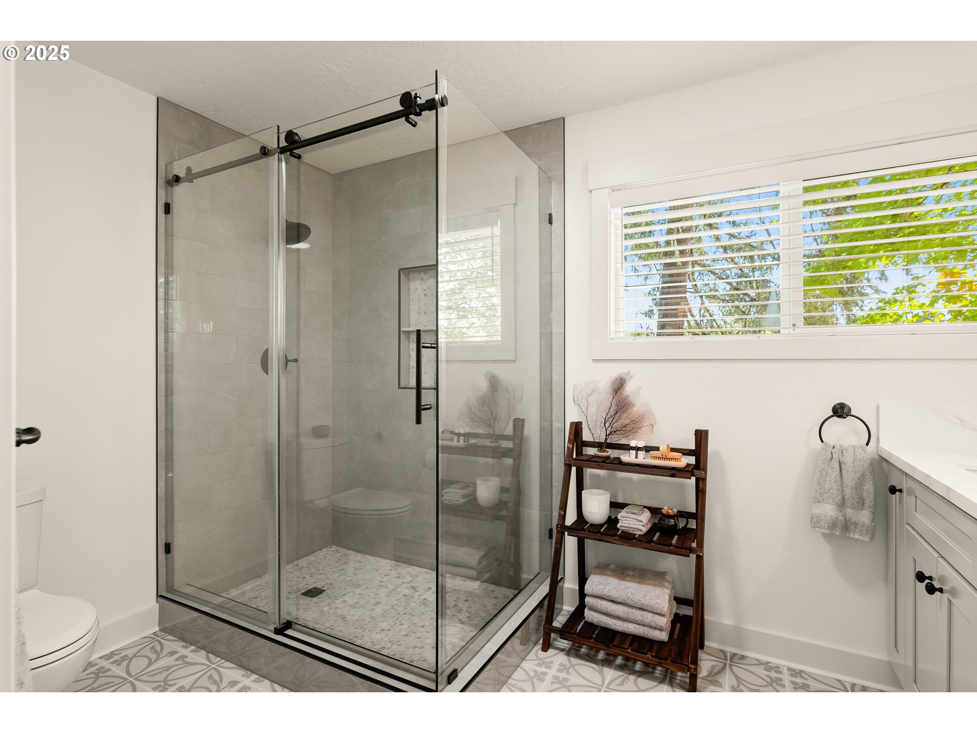 8080 Southwest Wareham Circle Portland, OR 97223 - Photo 22 of 48 Gallery Image 22