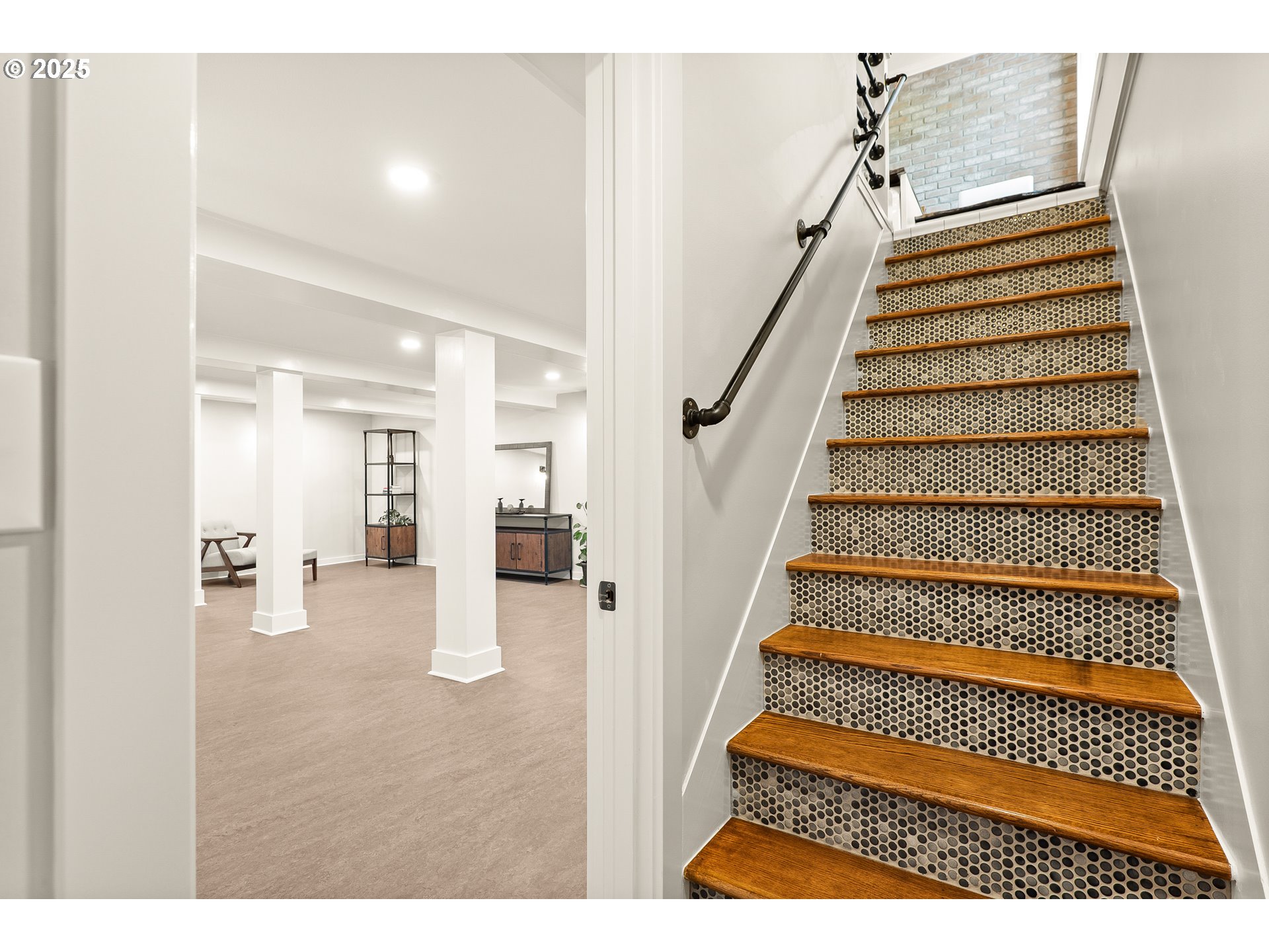 8080 Southwest Wareham Circle Portland, OR 97223 - Photo 24 of 48 Gallery Image 24