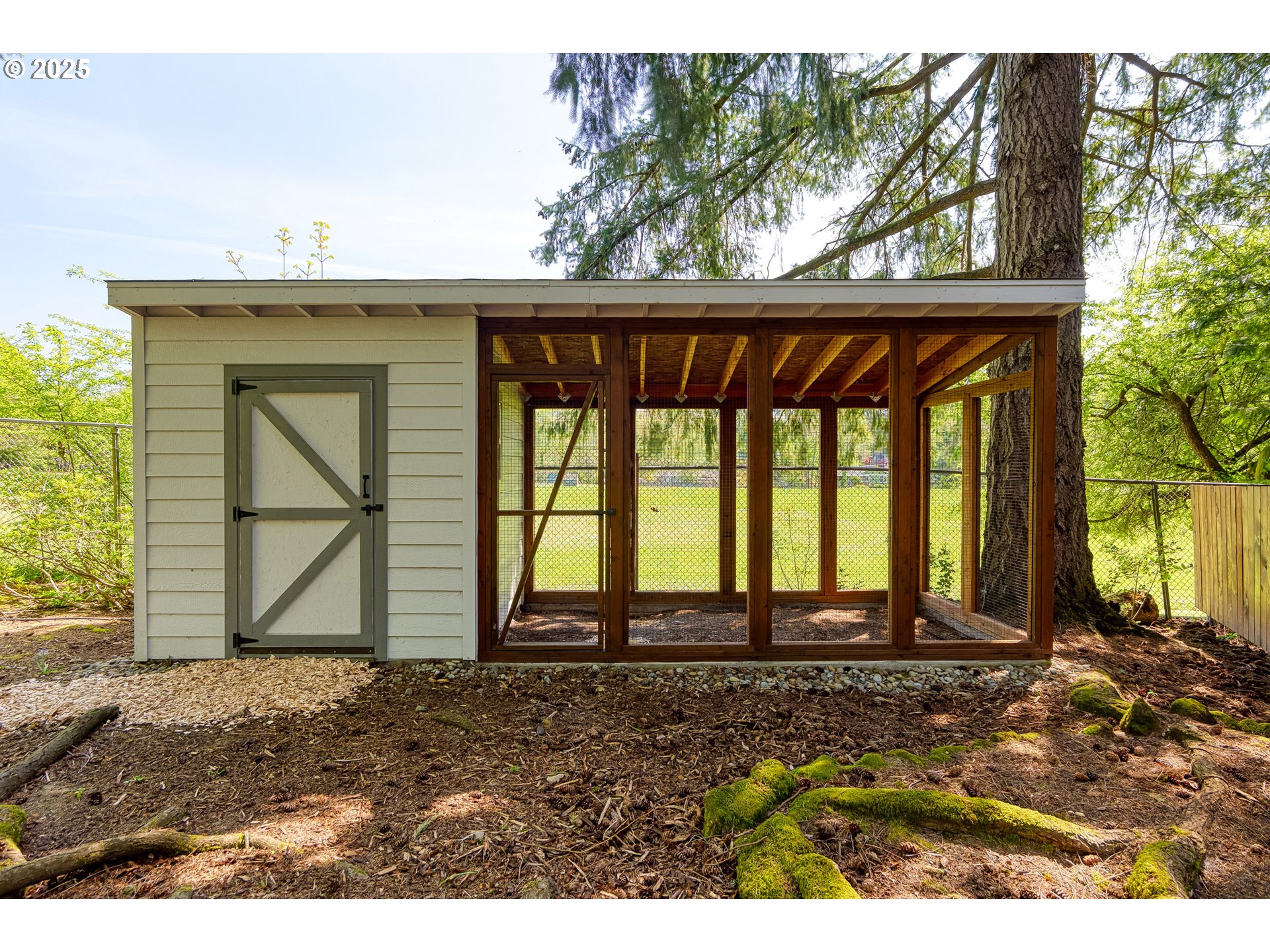 8080 Southwest Wareham Circle Portland, OR 97223 - Photo 44 of 48 Gallery Image 44