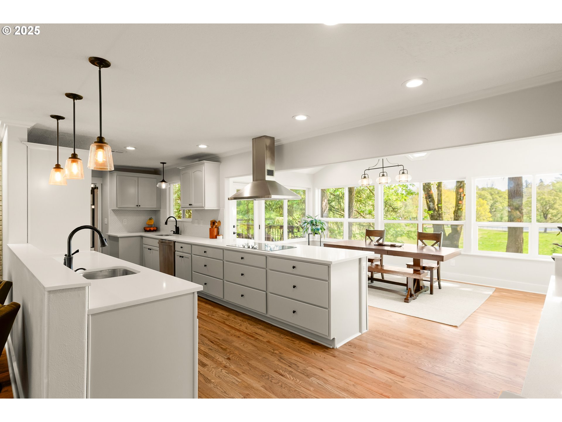 8080 Southwest Wareham Circle Portland, OR 97223 - Photo 10 of 48 Gallery Image 10