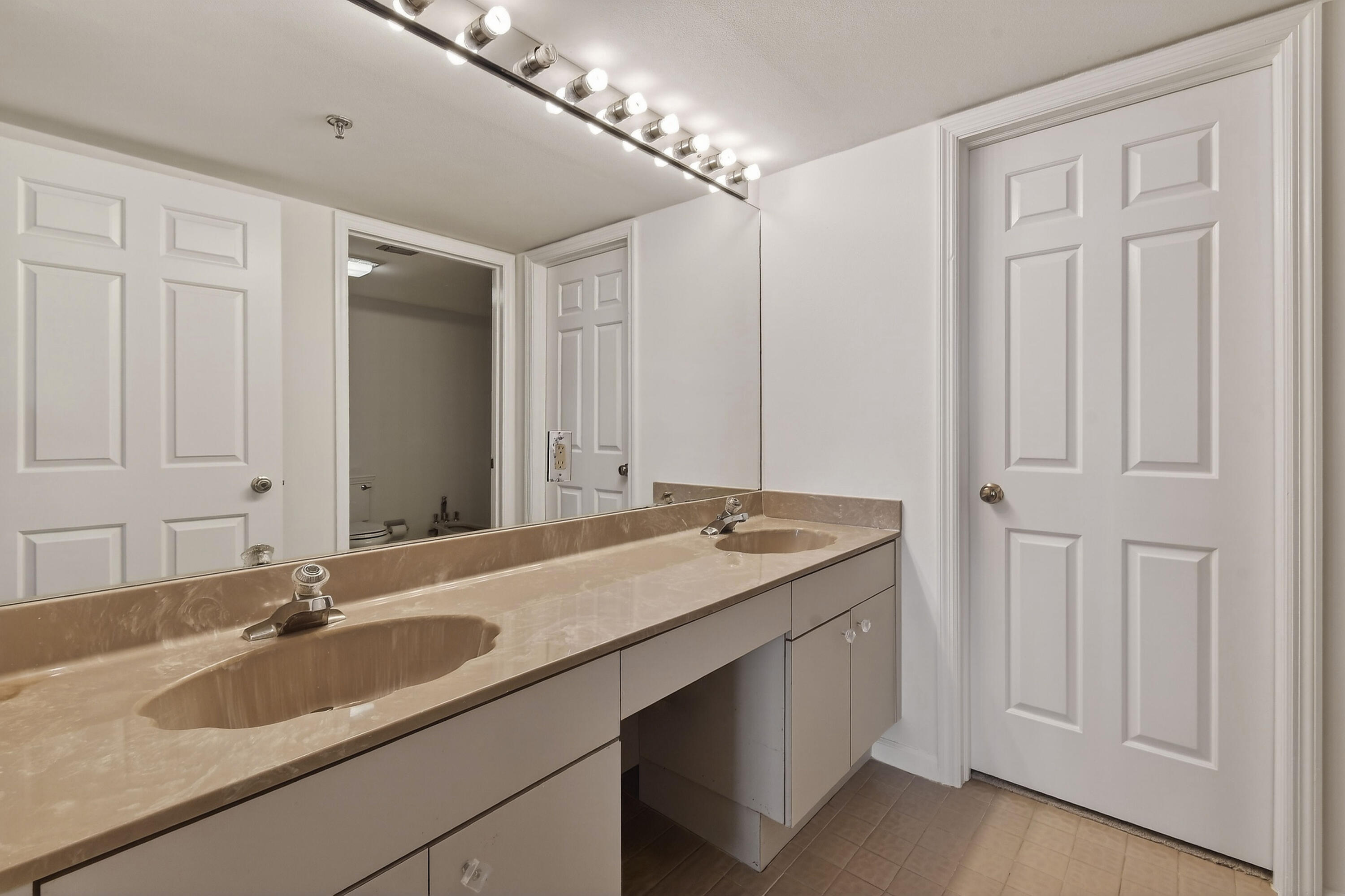 176 Helios Drive, Unit 401 Jupiter, FL 33477 - Photo 21 of 39 176HeliosDr#401(23)