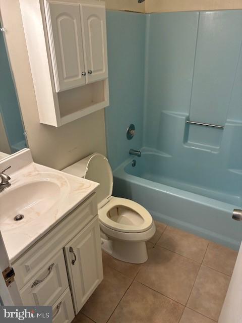 206 Calvert Drive Lusby, MD 20657 - Photo 20 of 32 a bathroom with a sink a toilet and shower