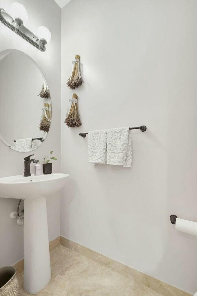 10210 Akenside Drive Boca Raton, FL 33428 - Photo 12 of 40 tempImagexmO4KD