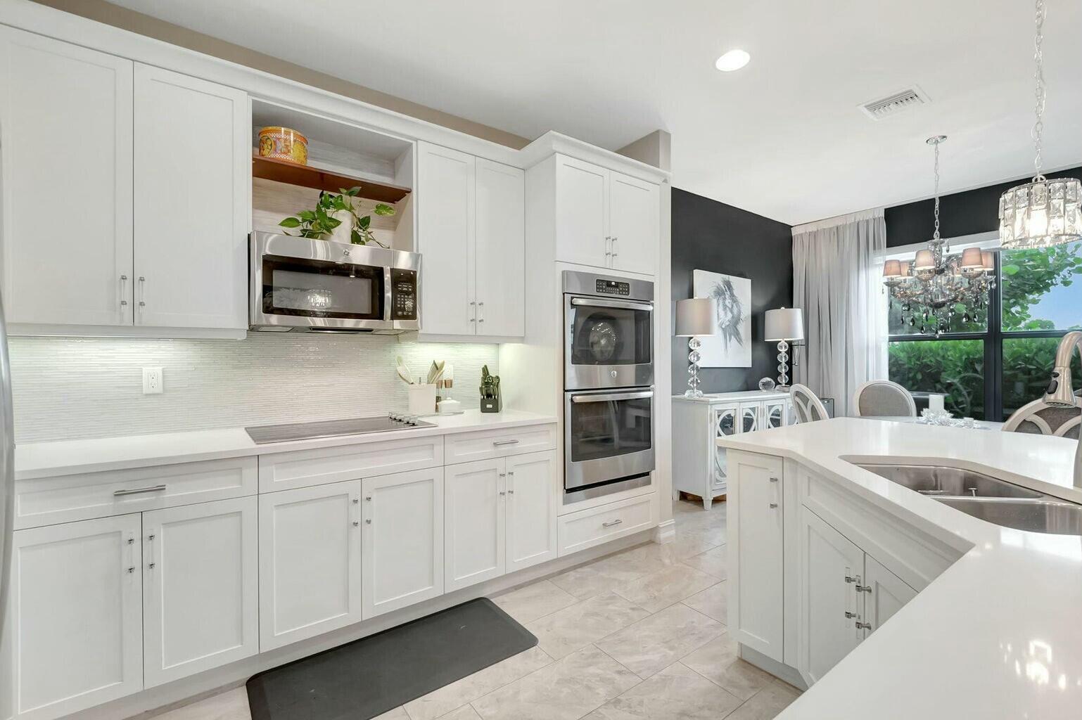10210 Akenside Drive Boca Raton, FL 33428 - Photo 7 of 40 tempImageId6zqH