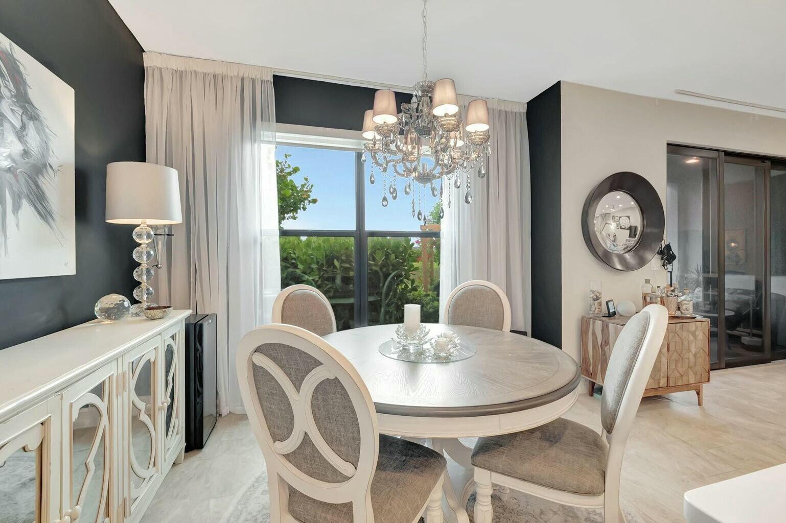 10210 Akenside Drive Boca Raton, FL 33428 - Photo 10 of 40 tempImageAldFXb