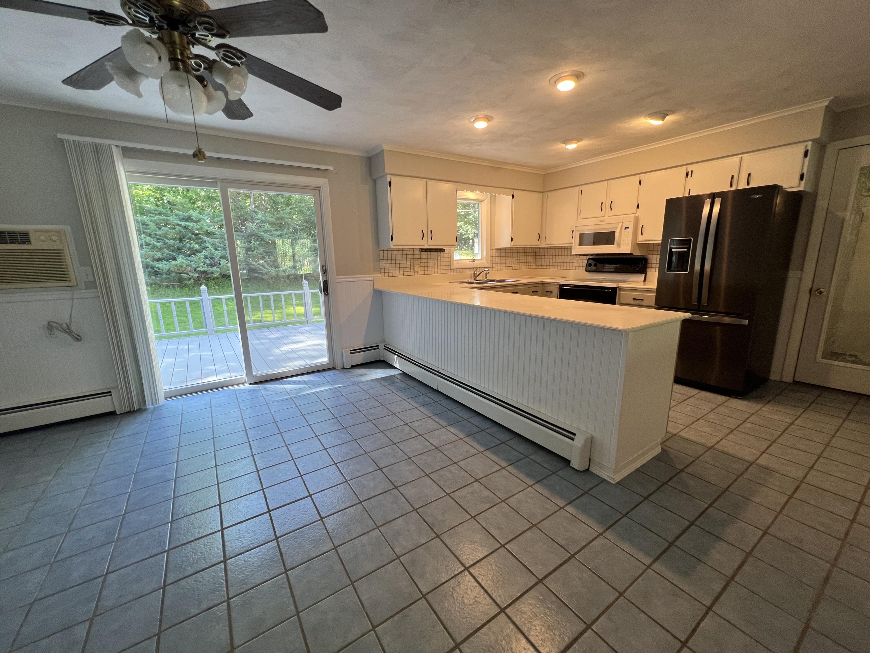 487 Belgrade Road Oakland, ME 04963 - Photo 14 of 60 14 Kitchen