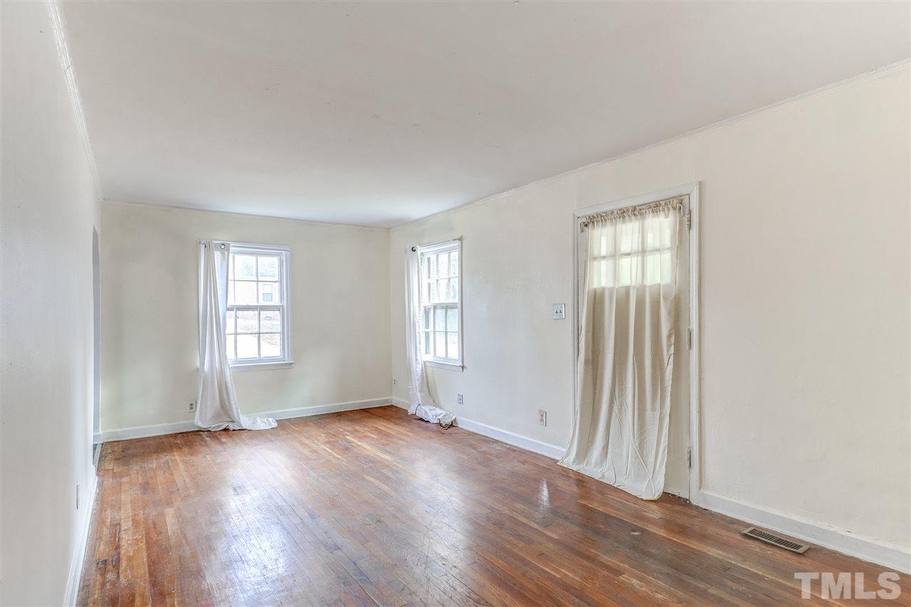 1729 Dallas Street Raleigh, NC 27610 - Photo 6 of 21
