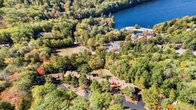 $490,000 | 26 Barn Owl Overlook, Unit 26, Grantham, NH 03753