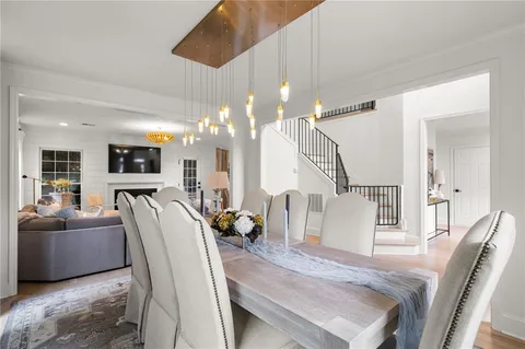 $895,000 | 231 Red Oak Lane, Alpharetta, GA 30009