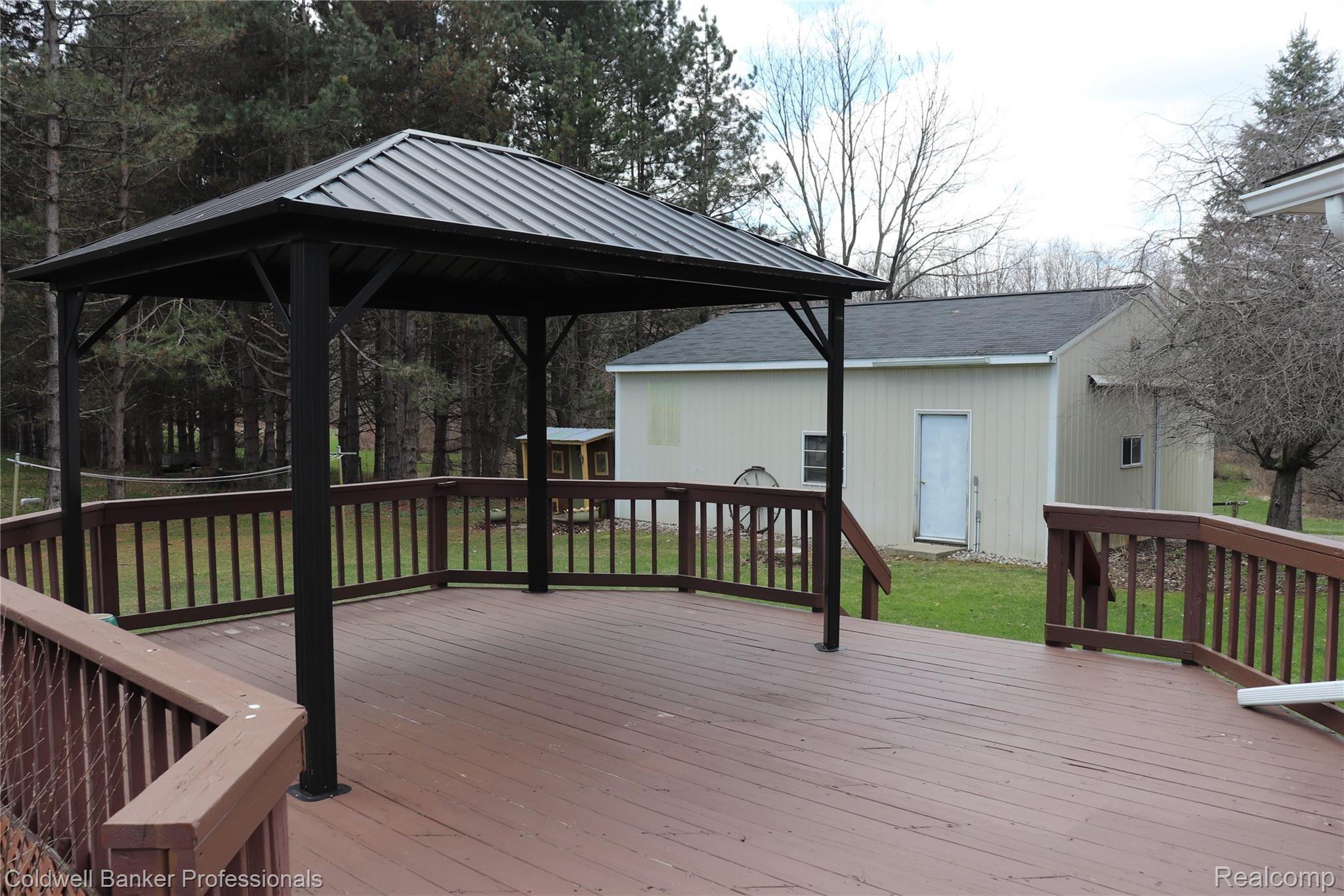 4934 Casey Road Dryden, MI 48428 - Photo 36 of 40 METAL GAZEBO ON BACK DECK