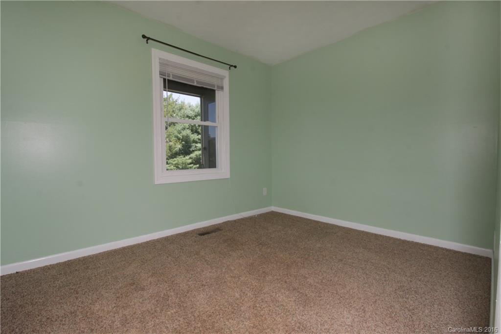 295 Neely Road Brevard, NC 28712 - Photo 11 of 21 Gallery Image 11