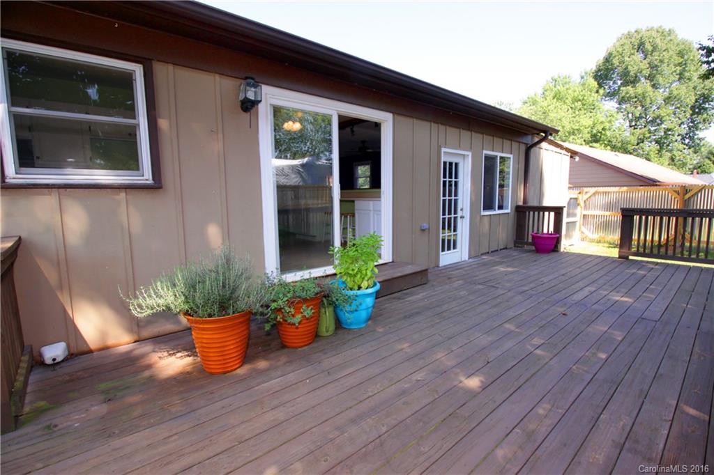295 Neely Road Brevard, NC 28712 - Photo 16 of 21 Gallery Image 16
