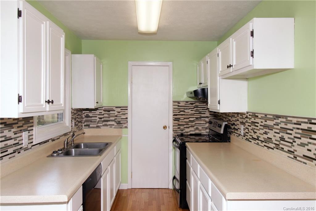 295 Neely Road Brevard, NC 28712 - Photo 8 of 21 Gallery Image 8