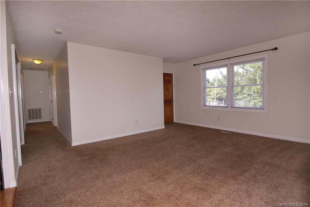 295 Neely Road Brevard, NC 28712 - Photo 9 of 21 Gallery Image 9