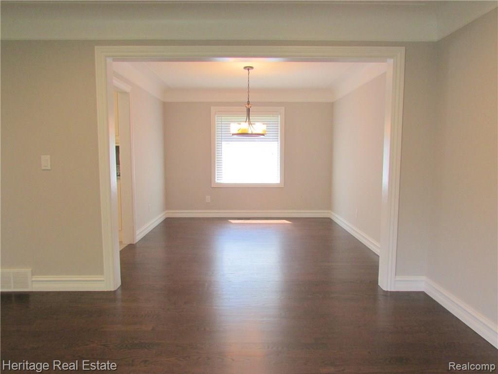 149 Tartan Drive Rochester Hills, MI 48309 - Photo 6 of 34