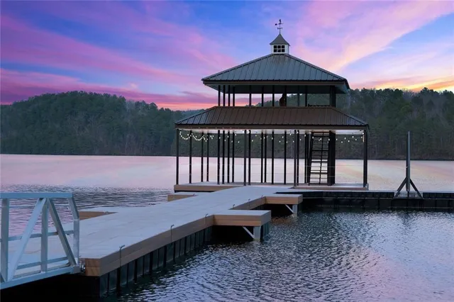 $1,125,000 | 118 Broadwater Court, Waleska, GA 30183