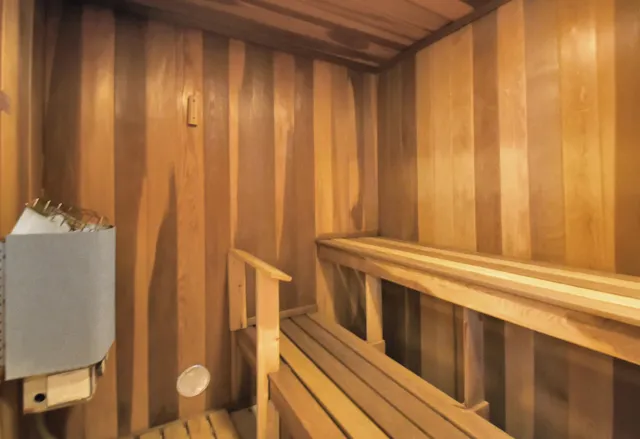 $115,000 | 1516 South Lakeside Drive, Unit 307, Lake Worth Beach, FL 33460